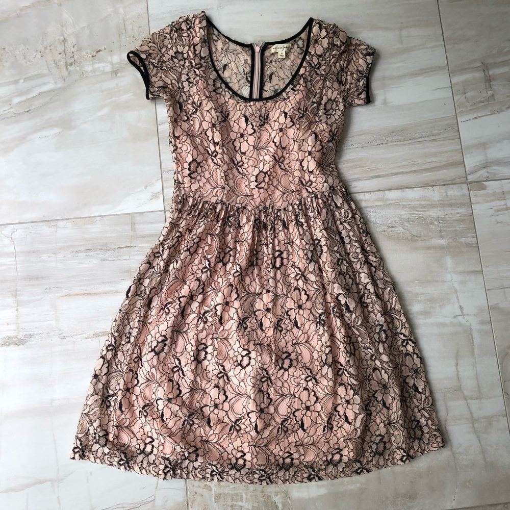 PINK LACE DRESS💕